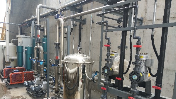 分享幾種mbr膜組件與生物反應(yīng)器組合方式